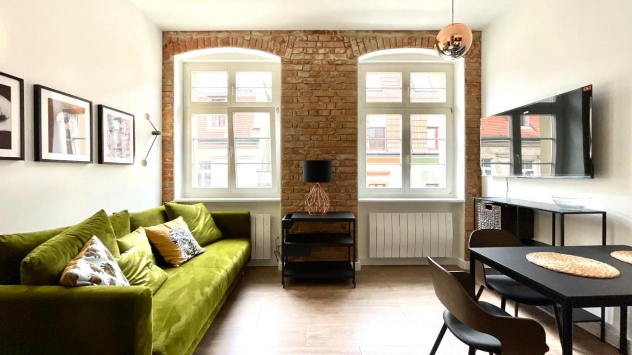Zielona Kanapa - Za 100M Rynek Вроцлав Екстер'єр фото